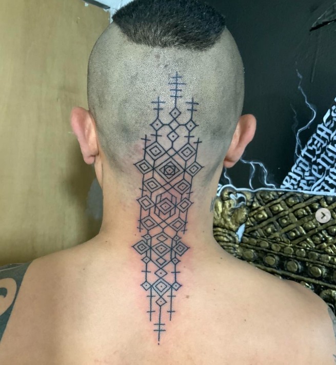 Fine Line Tattoo